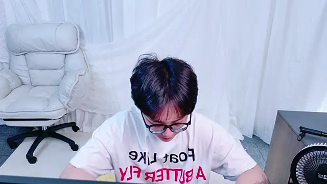 Dkcolo online show from April 26, 8:33 am