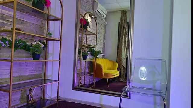 JeniferRosee online show from May 28, 9:21 pm