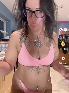 IvyBelleMilf online show from May 30, 8:47 pm