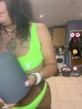 IvyBelleMilf online show from June 27, 3:45 am