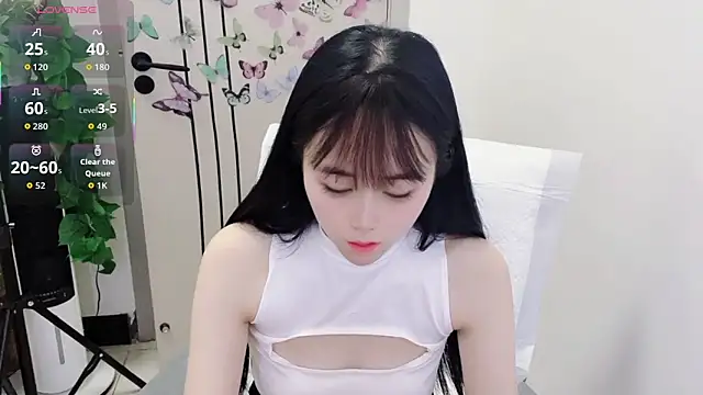 Dear-yuner online show from May 10, 2:19 pm