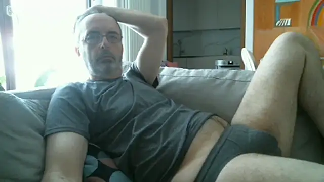 prack1965 online show from June 2, 7:19 am