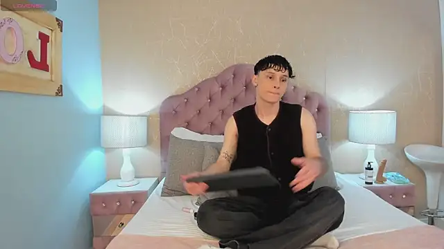 LephyStar online show from June 9, 3:51 am