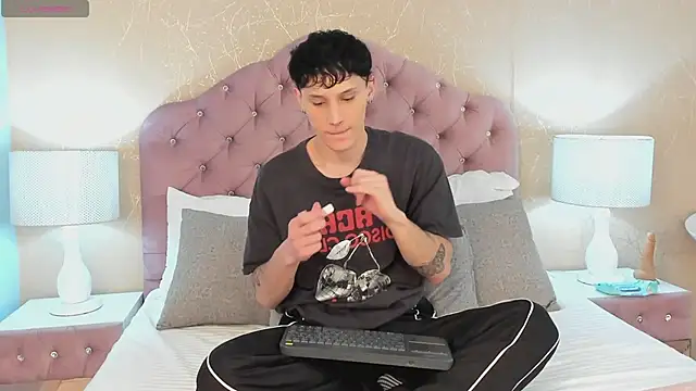 LephyStar online show from June 17, 3:50 am
