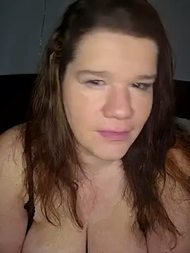 curvystachel42 online show from April 19, 9:32 am