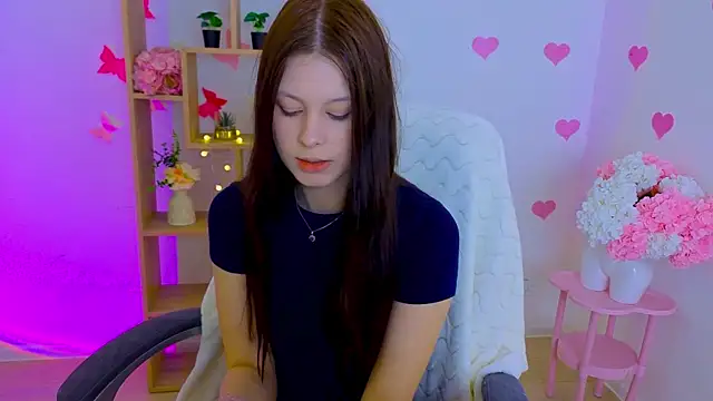 Snapshot of EvaOnyx chatting on April 22, 10:11 am EvaOnyx online show from April 22, 10:11 am