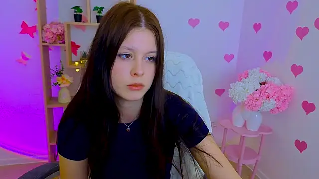 Snapshot of EvaOnyx chatting on April 16, 9:39 pm EvaOnyx online show from April 16, 9:39 pm