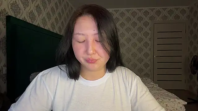 Ameliya kim online show from June 4, 9:08 pm