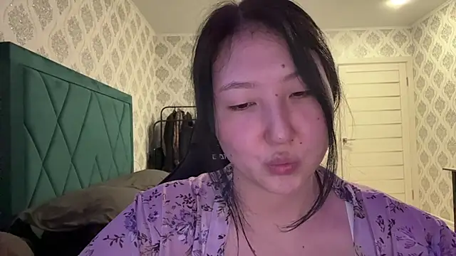 Ameliya kim online show from May 12, 9:21 pm