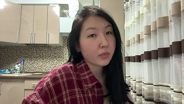 Ameliya kim online show from April 4, 9:32 pm