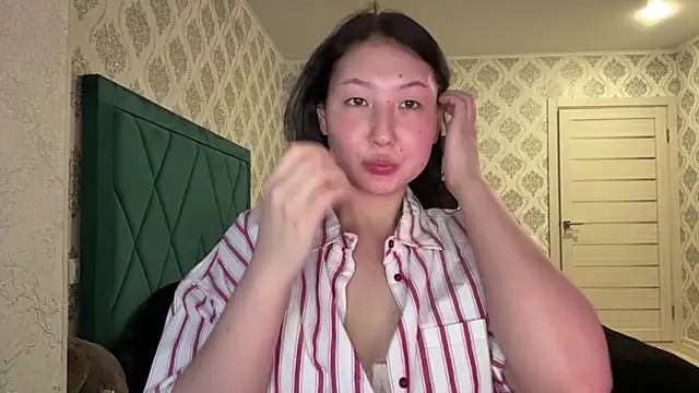 Ameliya kim online show from May 8, 8:56 pm