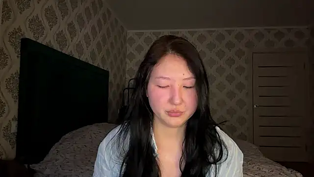Ameliya kim online show from May 30, 9:09 pm