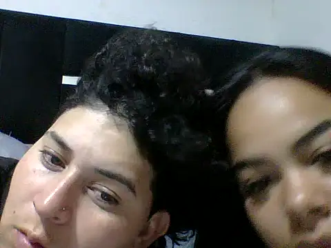 lunaa love online show from March 29, 11:28 pm