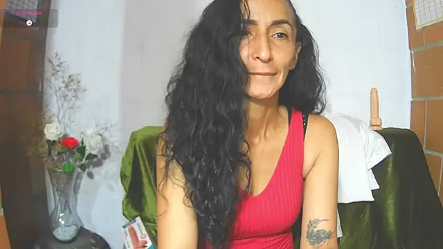 SamanttaLopez online show from June 2, 10:48 am