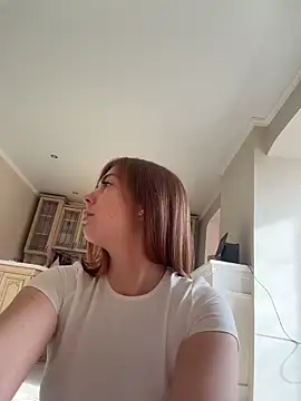 Snapshot of AriaPureTemptation chatting on April 7, 3:41 am AriaPureTemptation online show from April 7, 3:41 am