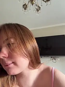 Snapshot of AriaPureTemptation chatting on June 12, 3:15 am AriaPureTemptation online show from June 12, 3:15 am