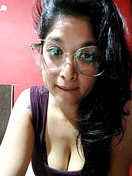 Steffanny2026 online show from March 31, 8:33 pm