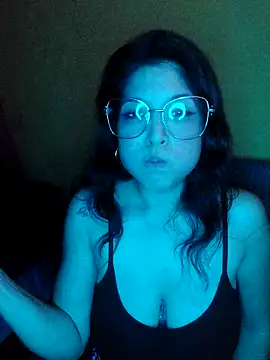 Steffanny2026 online show from April 15, 3:23 am
