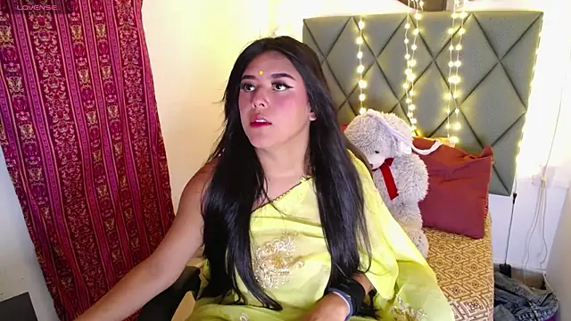 Snapshot of devika_kumar chatting on May 20, 12:13 pm devika kumar online show from May 20, 12:13 pm