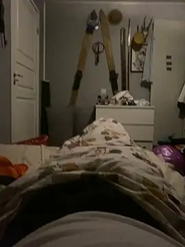 Snapshot of sprutsug chatting on March 28, 8:43 pm sprutsug online show from March 28, 8:43 pm