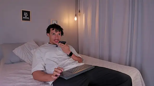 dominik drake online show from April 21, 12:23 pm