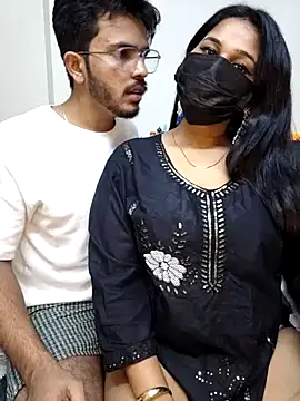 MIDNIGHT STAR110 online show from March 31, 6:21 pm