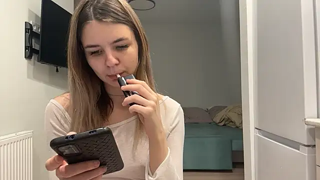Peachy keens online show from April 23, 6:31 pm