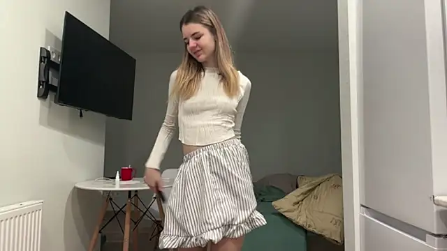 Peachy keens online show from April 3, 4:46 pm