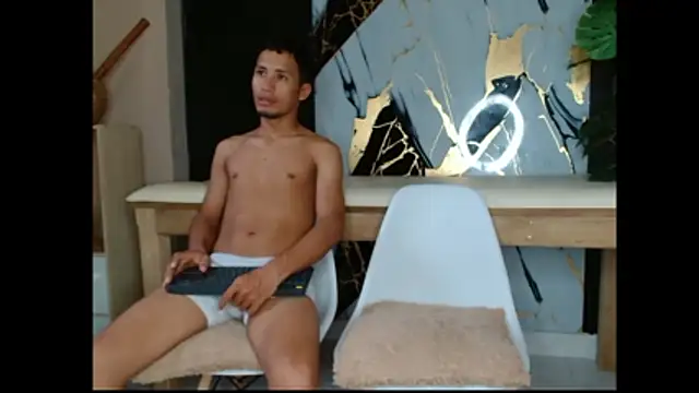 Sarandemilio online show from June 17, 2:27 pm