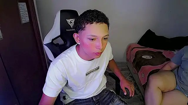 Exotic big  online show from April 2, 3:46 am