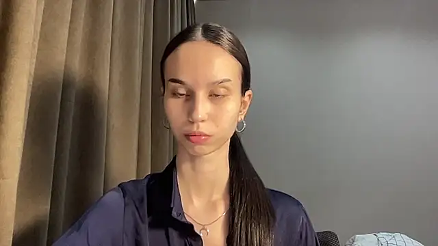 Snapshot of sparkmuse chatting on March 29, 9:16 pm sparkmuse online show from March 29, 9:16 pm