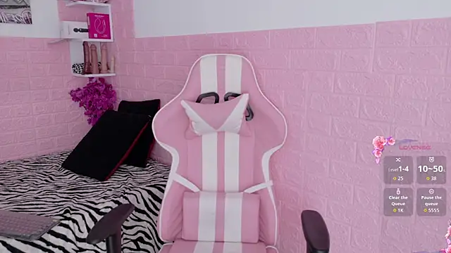 Sophi Sweet11 online show from May 9, 1:03 pm