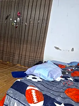 kellyxxx30 online show from April 14, 12:48 am