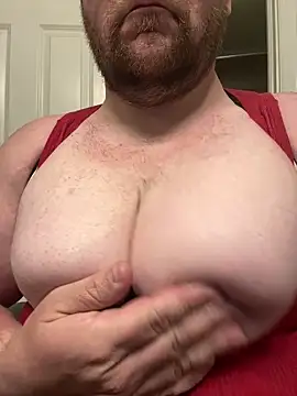 hugemanbreasts online show from April 14, 6:29 am