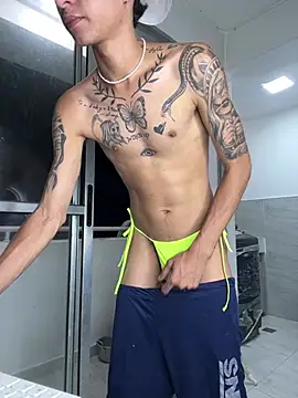 Jhoan Bigcock99 online show from July 6, 3:13 am