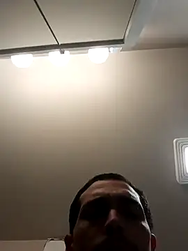 Ben972928 online show from April 6, 11:50 pm