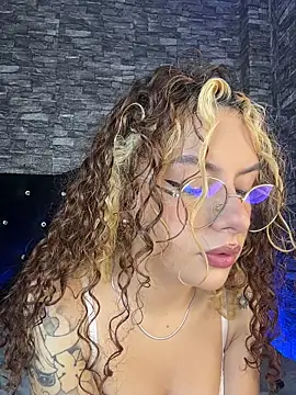 Amber-fire online show from April 22, 11:17 am