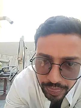 Snapshot of herochoclateboy chatting on April 2, 2:41 am herochoclateboy online show from April 2, 2:41 am