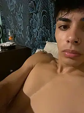 AgusTr online show from March 30, 5:42 am