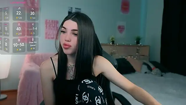 Snapshot of molly_rettyy chatting on June 21, 3:56 am molly rettyy online show from June 21, 3:56 am