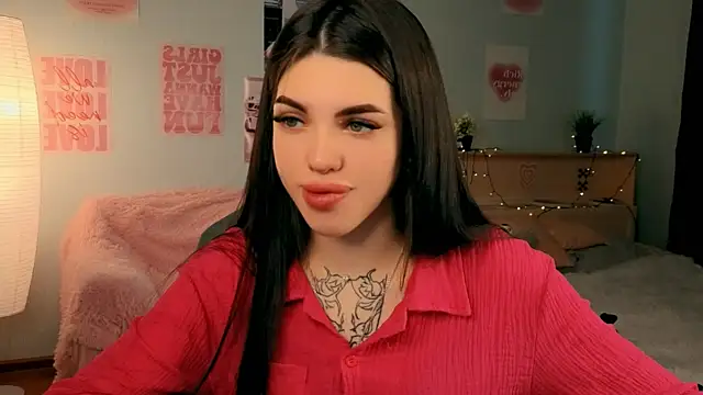 molly rettyy online show from April 25, 3:53 am