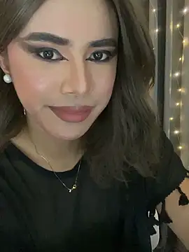  Flirtyprincess  online show from May 18, 9:25 am