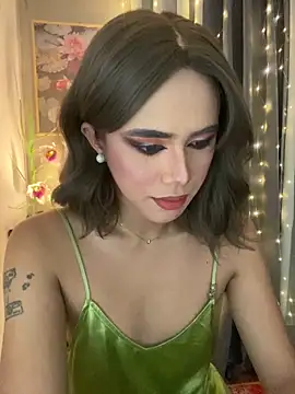  Flirtyprincess  online show from May 13, 1:18 pm