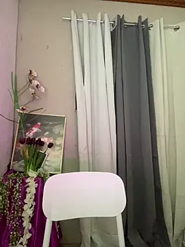  Flirtyprincess  online show from April 9, 5:42 am