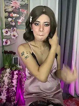  Flirtyprincess  online show from April 14, 7:35 am