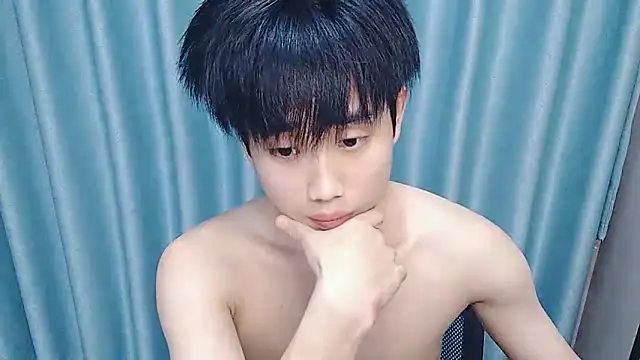 M888AO online show from May 10, 7:38 pm
