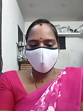 Snapshot of Tamil_Sangeetha chatting on April 5, 12:45 pm Tamil Sangeetha online show from April 5, 12:45 pm