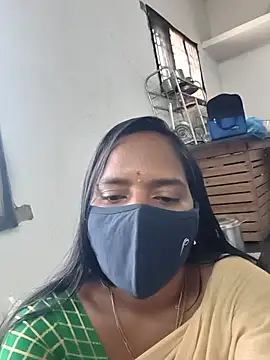 Snapshot of Tamil_Sangeetha chatting on April 7, 5:53 am Tamil Sangeetha online show from April 7, 5:53 am