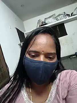 Snapshot of Tamil_Sangeetha chatting on April 4, 8:26 pm Tamil Sangeetha online show from April 4, 8:26 pm