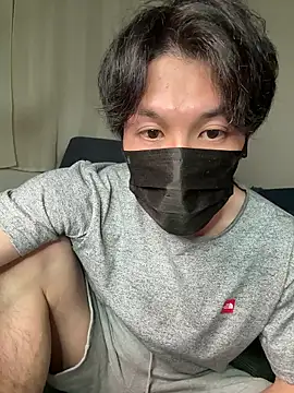 -YumaUemura- online show from May 6, 2:10 pm